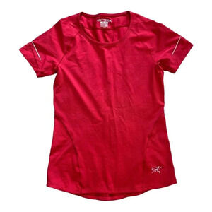 Arc’teryx Red Motus Crew SS Athletic T-shirt XS
